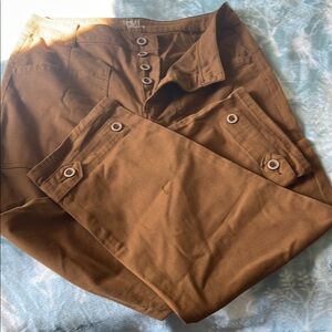 Time and Tru Brown Button-Up Pants